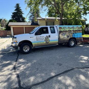 Hyde Park Plumbing - Hyde Park Plumbing Trenchless Installation Service Truck and Trailer - Plumbing Near Me - Boise, Idaho Hyde Park Plumbing - Hyde Park Plumbing Trenchless Installation Service Truck and Trailer - Plumbing Near Me - Boise, Idaho