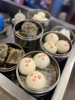 China Gourmet by null