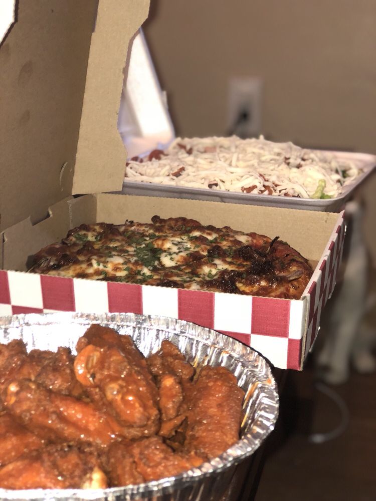 NORCO PIZZA 56 Photos & 82 Reviews Pizza 313 6th St, Norco, CA Restaurant Reviews