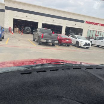 Discount Tire - Wheel & Rim Repair Near Me - Leander, Texas