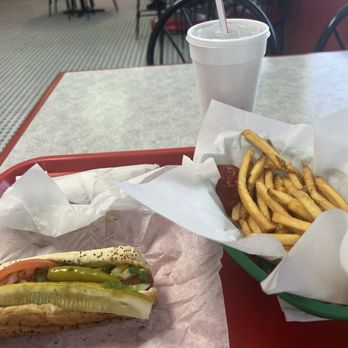Dave's Dawgs - New American Near Me - Morris, Illinois Dave's Dawgs - New American Near Me - Morris, Illinois