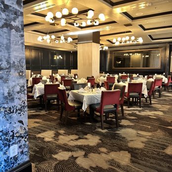 Ruth's Chris Steak House - Steakhouses Near Me - Washington, DC, District of Columbia