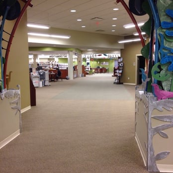 Gardens Branch Library - Libraries Near Me - Palm Beach Garden, Florida