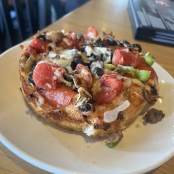 BJ's Restaurant & Brewhouse - Deep dish pizza Build Your Own Pizza - Mini - New American Near Me - Oxnard, California BJ's Restaurant & Brewhouse - Deep dish pizza Build Your Own Pizza - Mini - New American Near Me - Oxnard, California