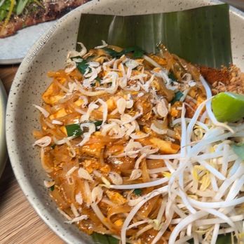 Song - Thai Near Me - Vancouver, British Columbia Song - Thai Near Me - Vancouver, British Columbia