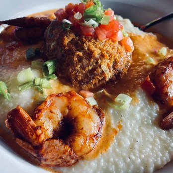 7th + Grove - Crab cake, shrimp and grits - Southern Near Me - Tampa, Florida 7th + Grove - Crab cake, shrimp and grits - Southern Near Me - Tampa, Florida
