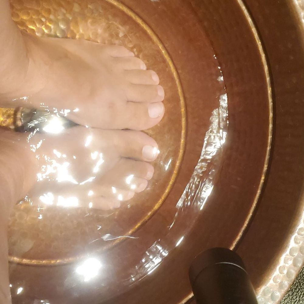 Courtyard Laser & Day Spa - Day Spas Near Me - Edmonton, Alberta
