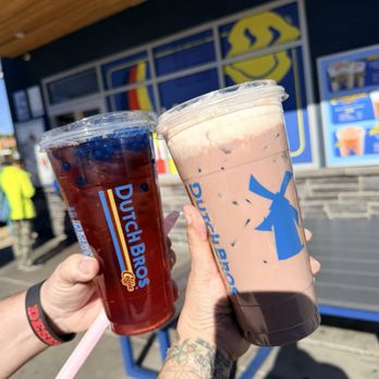 Dutch Bros Coffee - Juice Bars & Smoothies Near Me - Las Vegas, Nevada Dutch Bros Coffee - Juice Bars & Smoothies Near Me - Las Vegas, Nevada