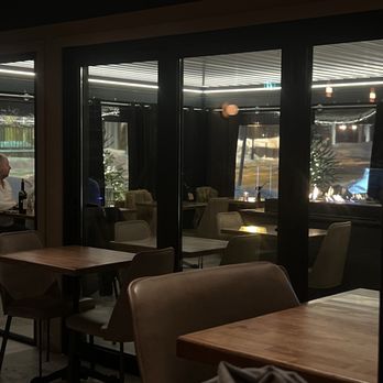 Lola 45 - Bistros Near Me - Saint-Sauveur, Quebec Lola 45 - Bistros Near Me - Saint-Sauveur, Quebec