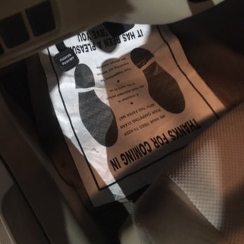 Jiffy Lube - It's nice that they paper mat under driver's seat - Oil Change Stations Near Me - Plano, Texas