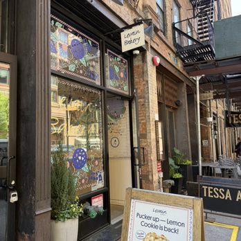Levain Bakery - Front of store - Bakeries Near Me - New York, New York