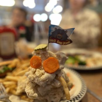 Black Bear Diner Gresham - a plate of food - American Near Me - Gresham, Oregon