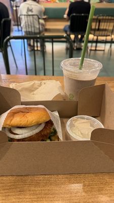 Shake Shack - Yonge & Dundas by null