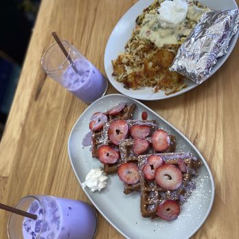 The Breeze Cafe - fake ube waffles, santa anna benedict and two fake ube drinks - Breakfast & Brunch Near Me - Newark, California The Breeze Cafe - fake ube waffles, santa anna benedict and two fake ube drinks - Breakfast & Brunch Near Me - Newark, California