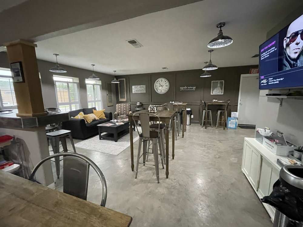 BUCK’S CUP OF JOE Updated July 2024 2584 Ted Trout Dr, Lufkin