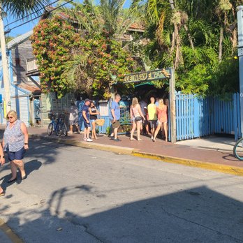 Blue Heaven - Breakfast & Brunch Near Me - Key West, Florida Blue Heaven - Breakfast & Brunch Near Me - Key West, Florida