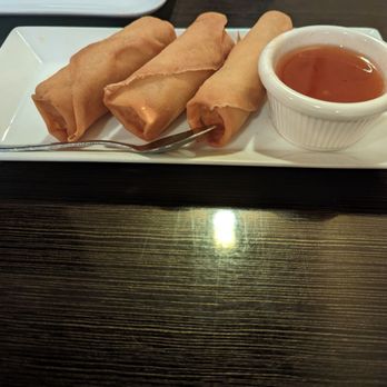 Mama Thai Kitchen - Spring rolls - Thai Near Me - Chandler, Arizona