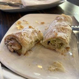 Pistachio roll
