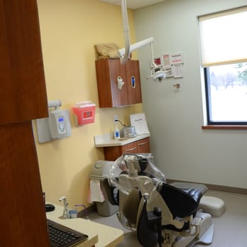 Lifetime Dentistry - Each of the treatment suites boast digital x-rays and heat and massage chairs. Pillows and blankets are available upon request. - Cosmetic Dentists Near Me - Muscatine, Iowa Lifetime Dentistry - Each of the treatment suites boast digital x-rays and heat and massage chairs. Pillows and blankets are available upon request. - Cosmetic Dentists Near Me - Muscatine, Iowa