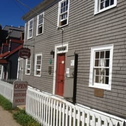 Quaker House