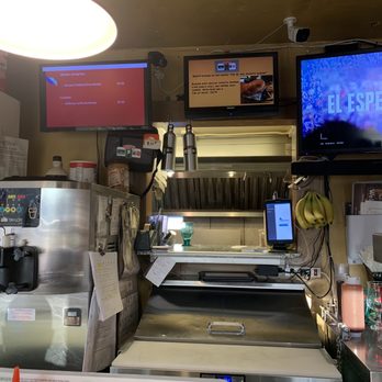 Beefy's - Inside - Diners Near Me - Reno, Nevada