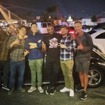 Auggie's Bar & Grill - The night is young.  Celebrating my birthday with friends at Auggie's. - Sports Bars Near Me - South Gate, California