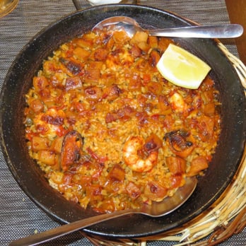 Guell - Seafood Paella (no shells - special order) - Tapas/Small Plates Near Me - Barcelona, B