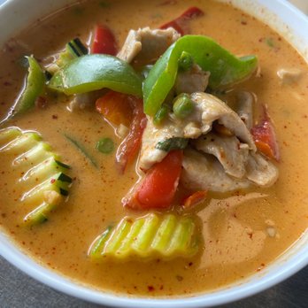 Mountain Thai Kitchen - Panang Curry - Thai Near Me - Broomfield, Colorado Mountain Thai Kitchen - Panang Curry - Thai Near Me - Broomfield, Colorado