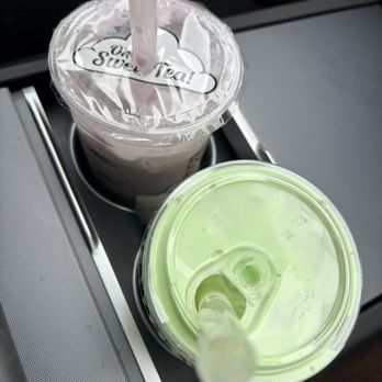Oh My Swee-Tea - Pandan White Coffee with Pandan Foam (Seasonal Special) & Real Taro Milk Tea - Desserts Near Me - Brooklyn Park, Minnesota Oh My Swee-Tea - Pandan White Coffee with Pandan Foam (Seasonal Special) & Real Taro Milk Tea - Desserts Near Me - Brooklyn Park, Minnesota