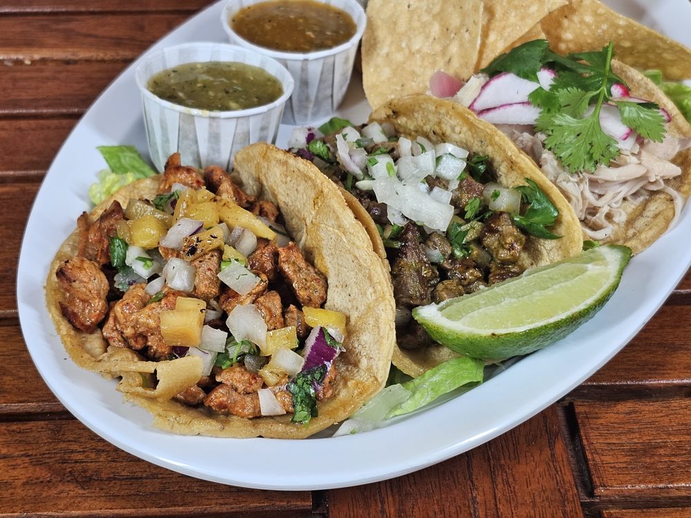 BENNY’S TACOS & ROTISSERIE CHICKEN Updated October 2024 56 Photos