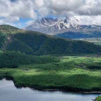 Science Learning Center - Hiking Near Me - Toutle, Washington