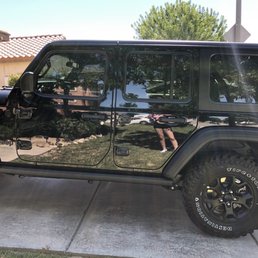Front windows match perfectly with rear windows