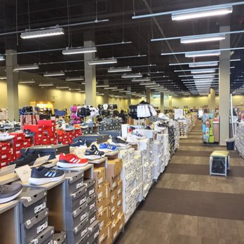 DSW Designer Shoe Warehouse - Shoe Stores Near Me - Fairfax, Virginia DSW Designer Shoe Warehouse - Shoe Stores Near Me - Fairfax, Virginia