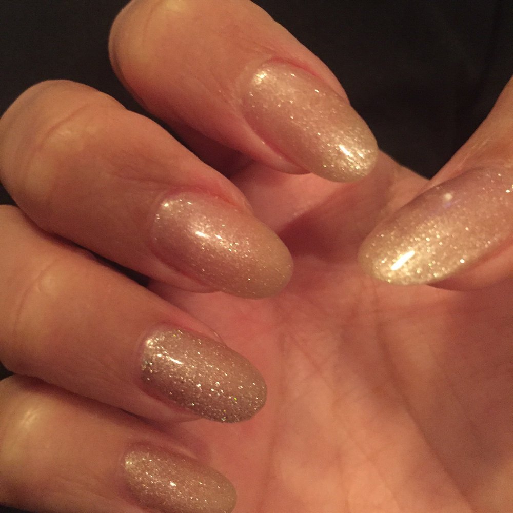 Sun Nails & Spa - Pretty gold and glitter! Thanks Kevin! - Nail Salons Near Me - Rocklin, California Sun Nails & Spa - Pretty gold and glitter! Thanks Kevin! - Nail Salons Near Me - Rocklin, California