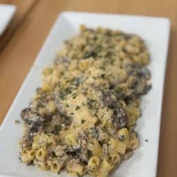 Maccheroni Creamy Sausage and Mushrooms