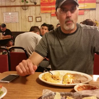 Robles Mexican Restaurant - Mexican Near Me - Centerville, Texas