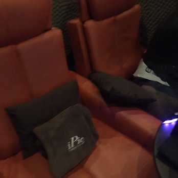 IPIC Fort Lee - The recliner w/ pillow and blanket - Cinema Near Me - Fort Lee, New Jersey IPIC Fort Lee - The recliner w/ pillow and blanket - Cinema Near Me - Fort Lee, New Jersey