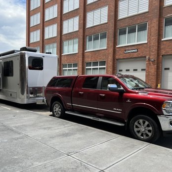 Living Vehicle - Heading out! - Mobile Home Dealers Near Me - Santa Barbara, California Living Vehicle - Heading out! - Mobile Home Dealers Near Me - Santa Barbara, California