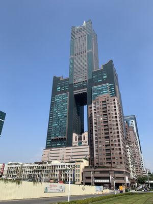 85 Sky Tower by null