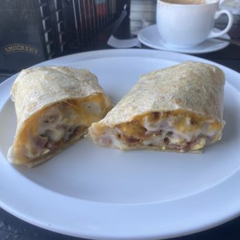 2nd Street Cafe - Breakfast burrito - Breakfast & Brunch Near Me - Cedar Key, Florida