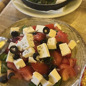 Can Nico - Padron peppers. tomatoes and feta cheese - Mediterranean Near Me - Barcelona, B