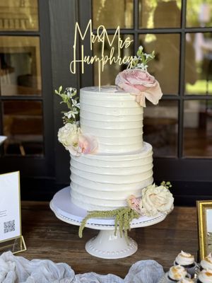 Violet Cake Co. by null