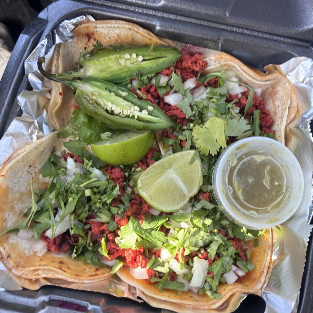El Regio Loncheria - chorizo street tacos - Food Trucks Near Me - Mount Airy, North Carolina El Regio Loncheria - chorizo street tacos - Food Trucks Near Me - Mount Airy, North Carolina