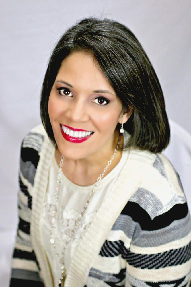 GISELLE MARTINEZ BLUE OAK REALTY 1400 Railroad St, Paso Robles