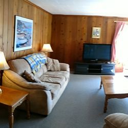 Maple Ridge Resort - Comfortable living rooms to relax in.
