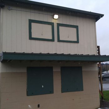 Dierickx Field - Baseball Fields Near Me - Gladstone, Oregon Dierickx Field - Baseball Fields Near Me - Gladstone, Oregon