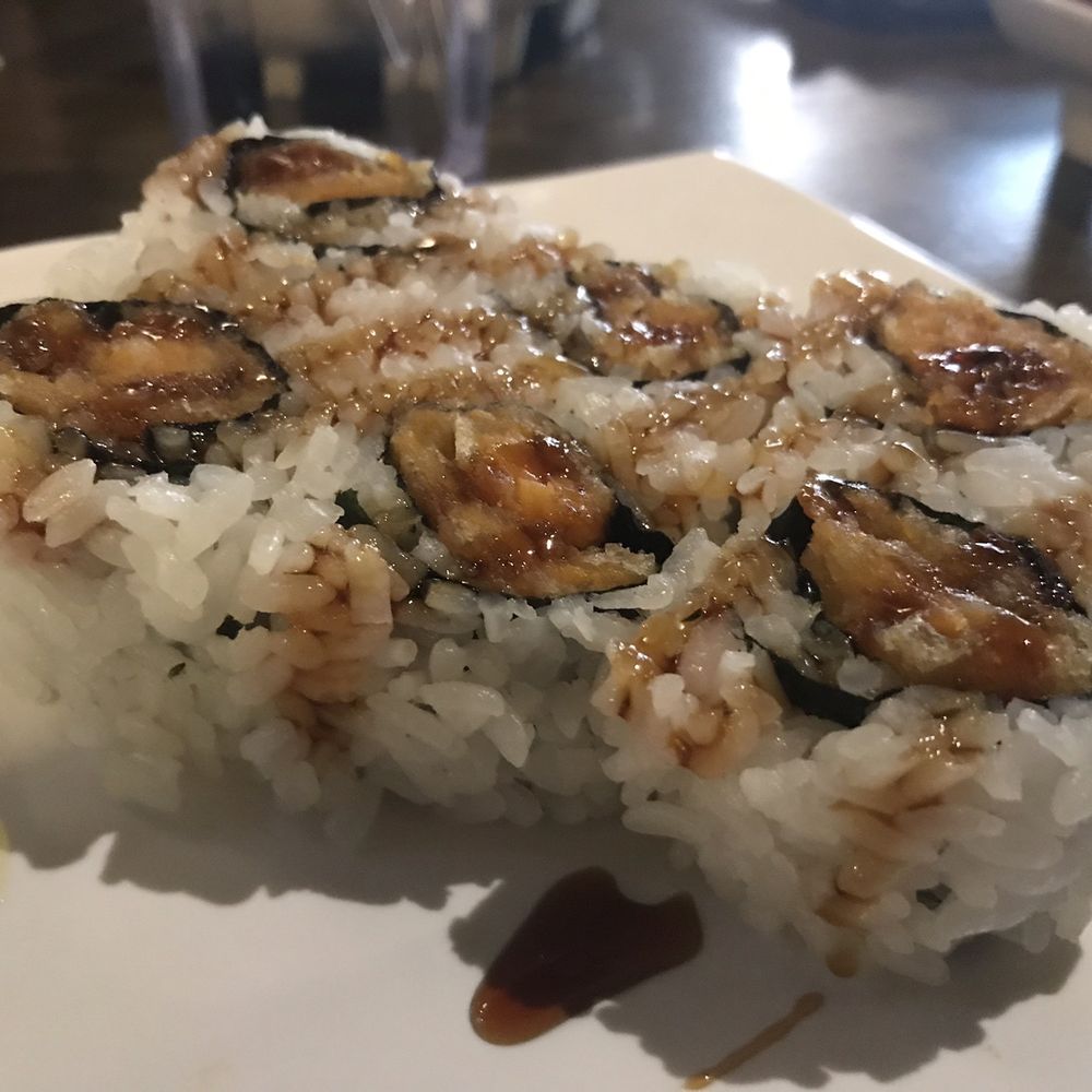 Tokyo Sushi - Cucumber avocado roll - Sushi Bars Near Me - Brooklyn Park, Minnesota Tokyo Sushi - Cucumber avocado roll - Sushi Bars Near Me - Brooklyn Park, Minnesota