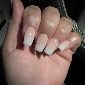 Bui808 Nails - Full set powder ombré - Nail Salons Near Me - Kapolei, Hawaii