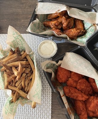 Wingstop by null