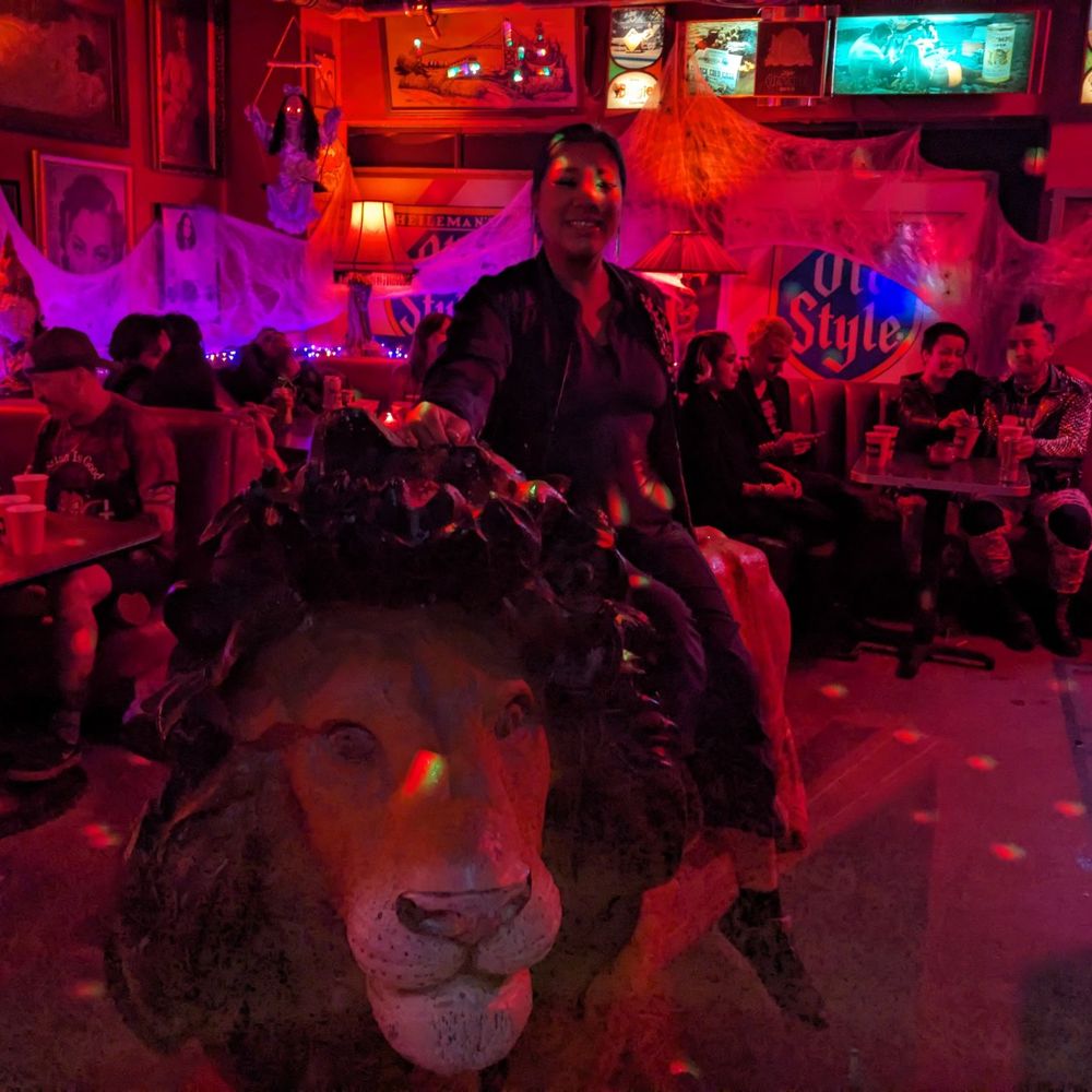 Lion Lion